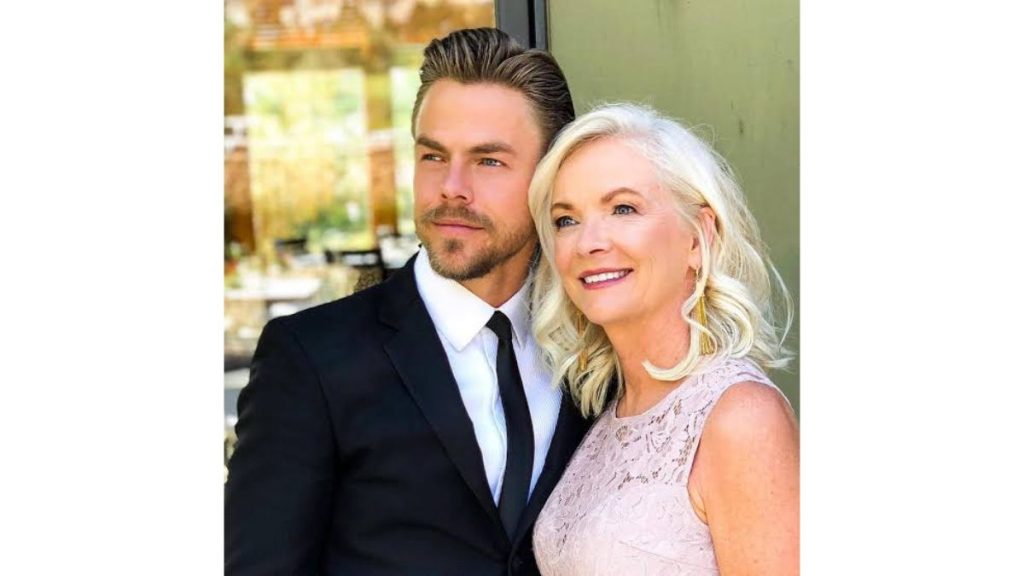 derek hough mom
