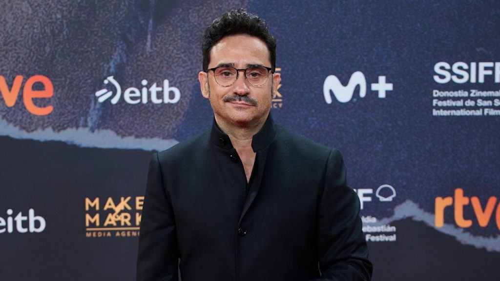Dinosaur franchise director news: J.A. Bayona reportedly in line for the next Jurassic World